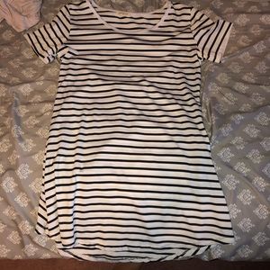 Black and white striped long t-shirt